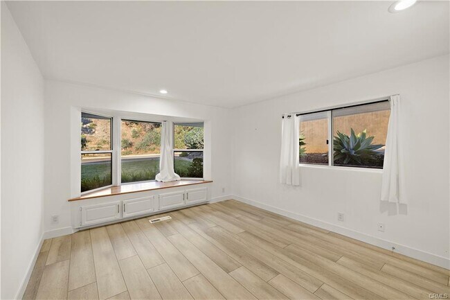 Foto del edificio - 32461 Mediterranean Dr