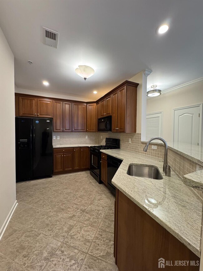 Foto del edificio - 40 Azalea Dr