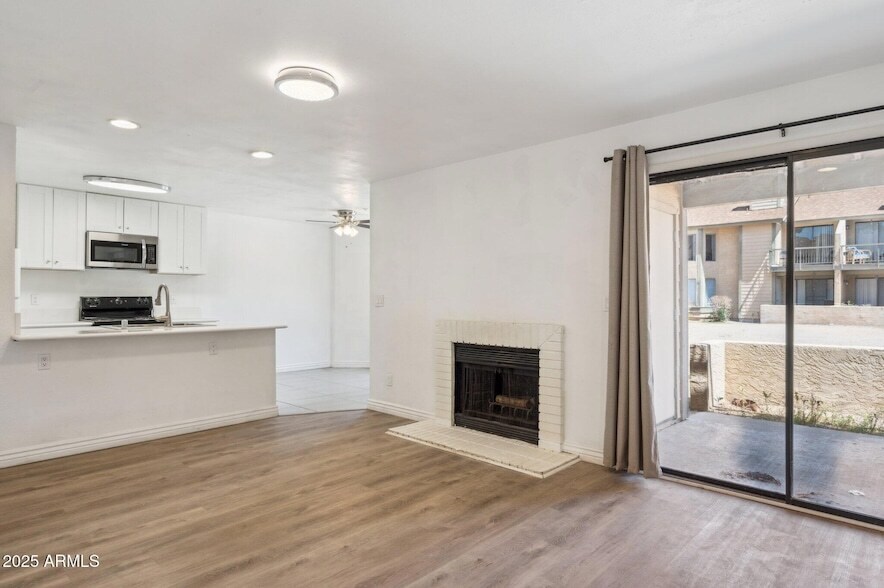 Foto principal - 5236 W Peoria Ave