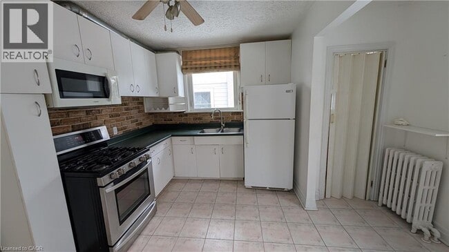 Photo du bâtiment - 125 Auburn Ave