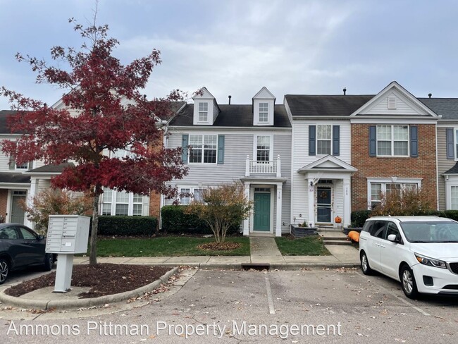 Building Photo - 3 br, 2.5 bath House - 310 Walnut Woods Drive