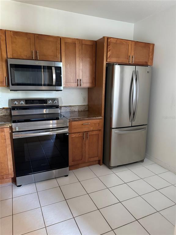 Building Photo - 495 Las Cortes Ln