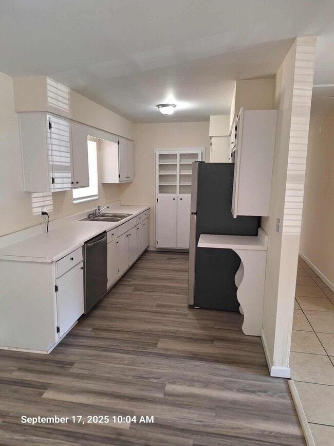 Building Photo - 3 Bedroom 2 Bath home in Milton