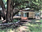 Foto principal - Updated Broadmoor Home!!