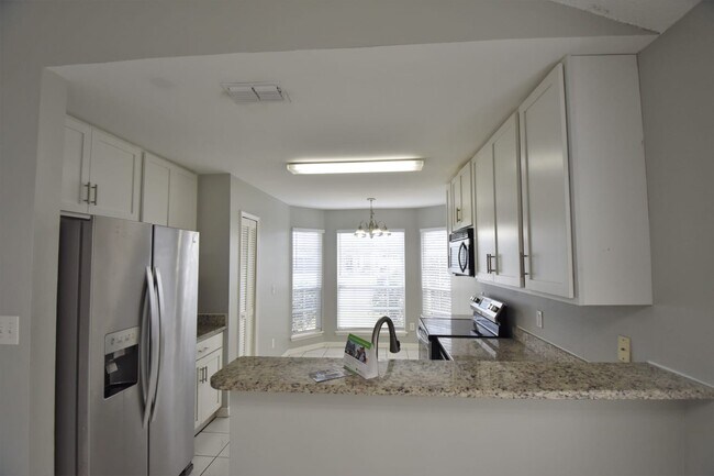 Building Photo - 7309 Marseille Cir