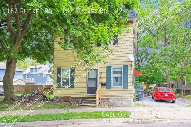 Foto del edificio - Charming 2bed in Akron!