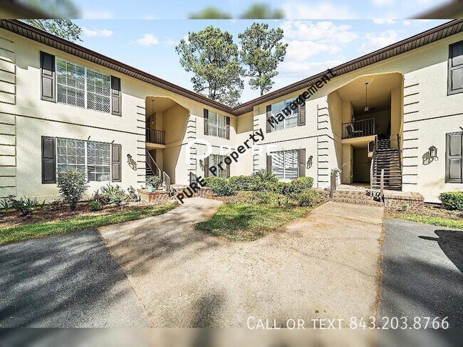 Building Photo - 100 Pipers Ln