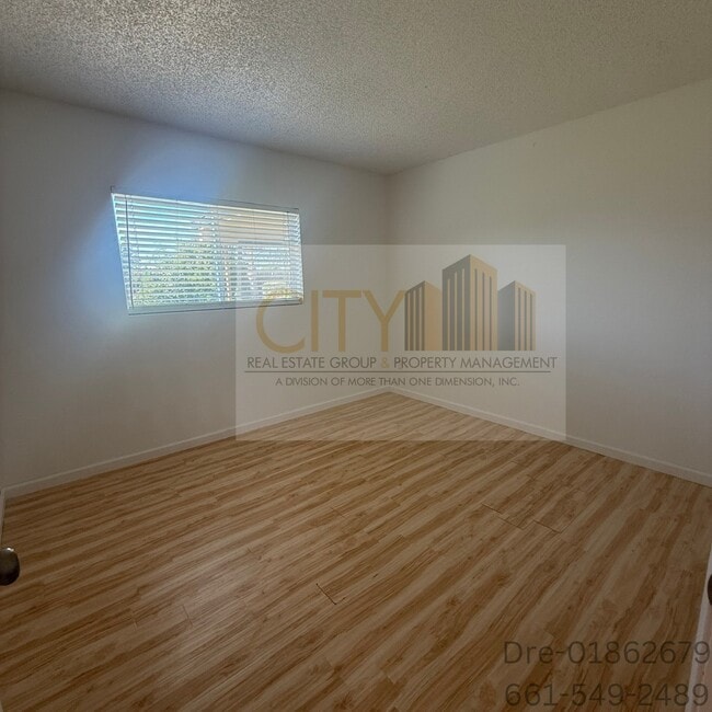 Building Photo - 11017 Baron Ave