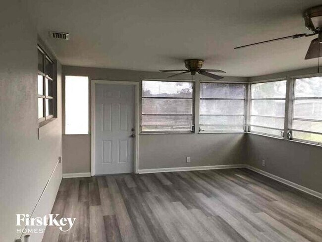 Foto del edificio - 3711 Kelly St