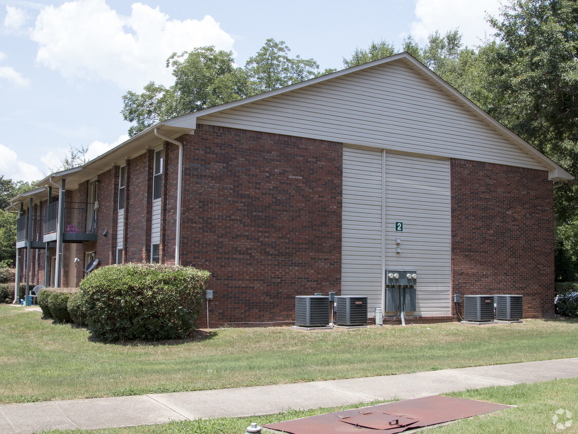 Building Photo - Orchard Park Apartments