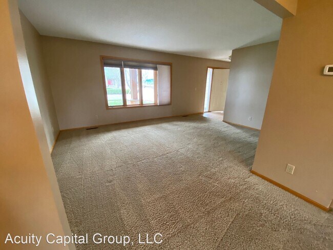 Building Photo - 4 br, 4 bath House - 11102 191st Ave NW