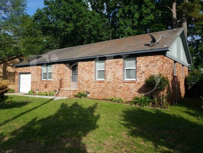 Building Photo - 4019 Ladson Rd