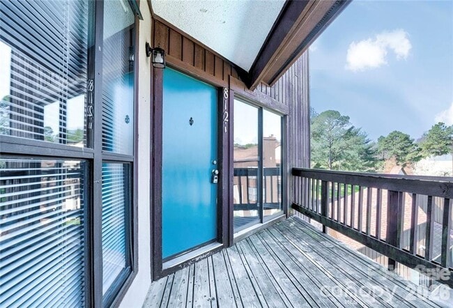 Building Photo - 8121 Cedar Glen Dr
