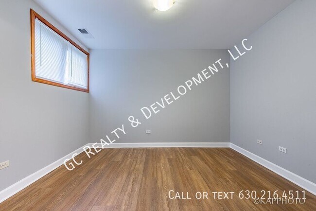 Foto del edificio - 5137 S Wabash Ave