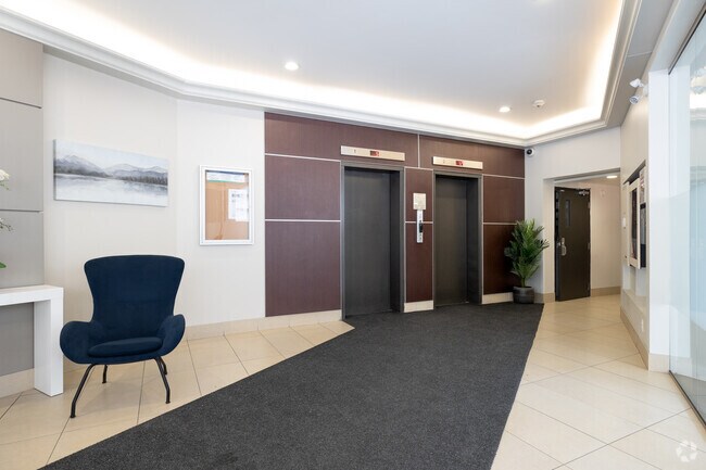 Photo du hall - 1150 Rue Sherbrooke East