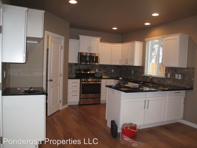 Foto del edificio - 492 N Village Meadows Rd