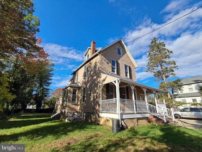 Foto del edificio - 108 S Clifton Ave