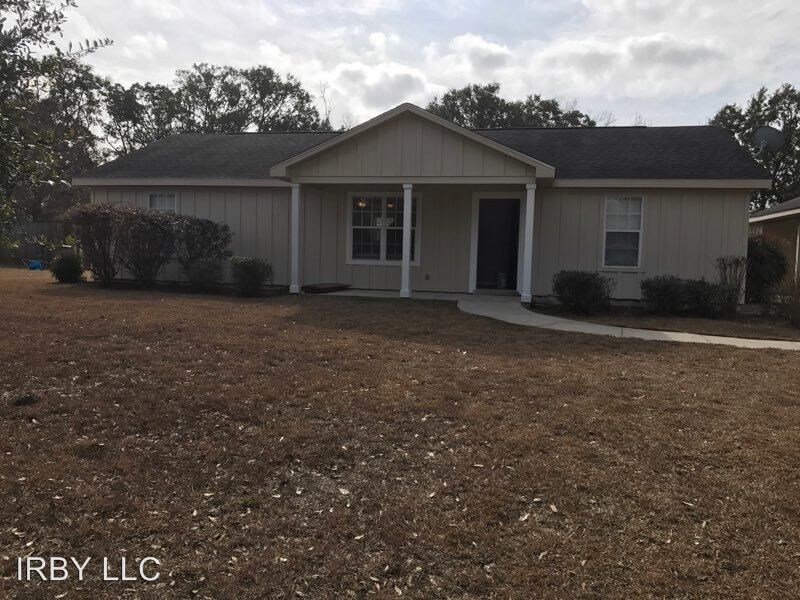 Foto principal - 8382 Rockwell Ln