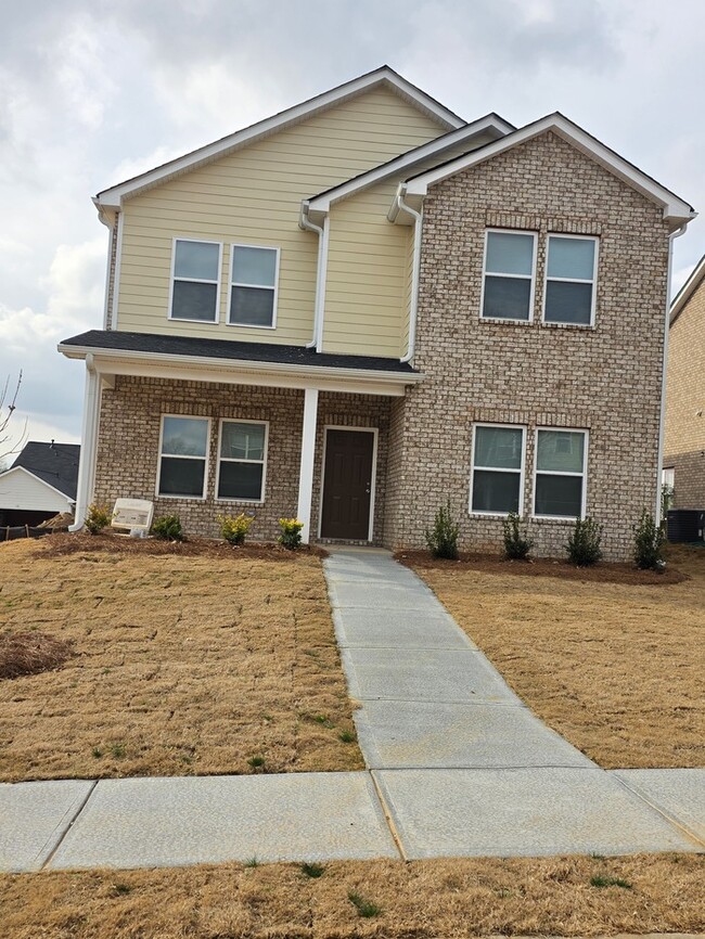 Building Photo - 688 Armitage Way