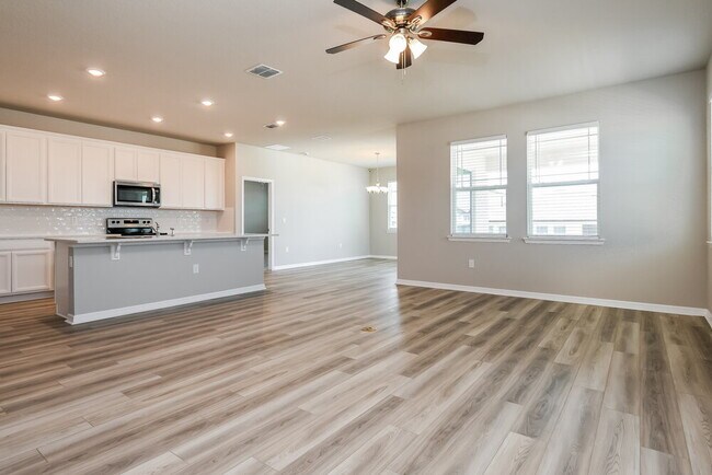 Building Photo - 2335 Raven Rdg Dr