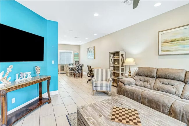 Building Photo - 14307 Kemps Way