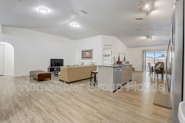 Foto del edificio - 300 Keswick Ave