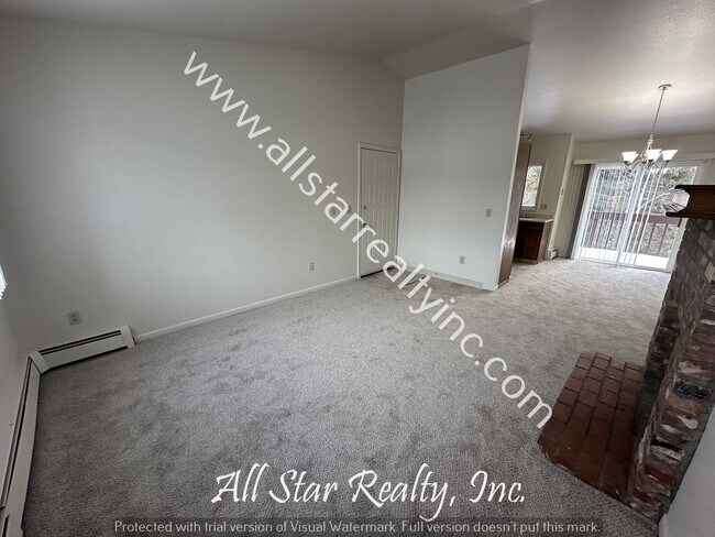 Building Photo - 3310 Max Circle Unit 4 - East Side 3 Bedro...