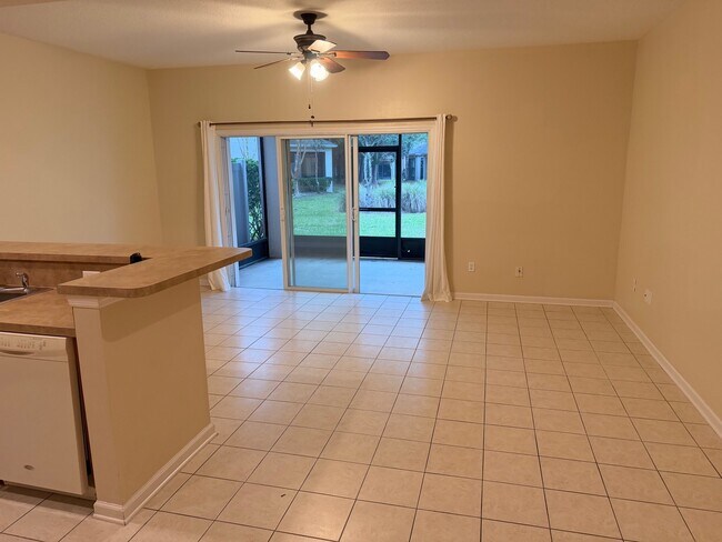 Foto del edificio - 773 Crystal Way