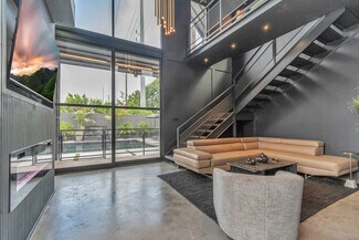 Building Photo - 2703 Blodgett St