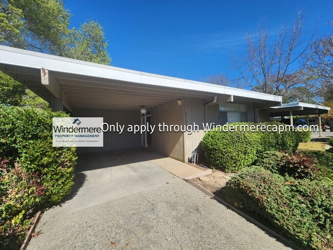 Photo - Halfplex Gem at River College Square- Available Now! House