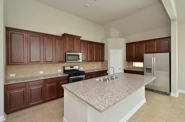 Building Photo - 16911 Lady Bird Lake Ct