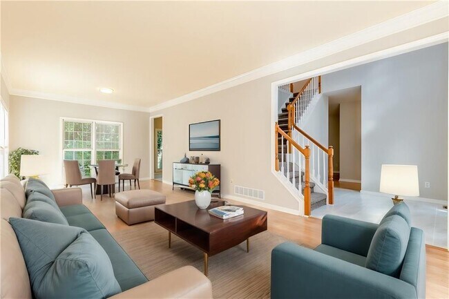 Building Photo - 3418 Rose Arbor Ct