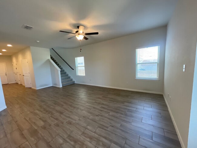 Building Photo - Room in Single Family Home on Spinnaker Loop