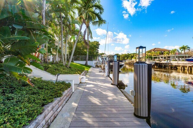 Foto del edificio - 721 SW 15th St