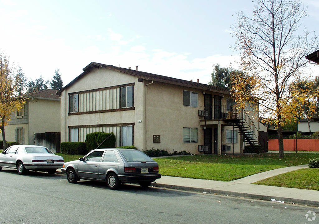 Building Photo - Contra Loma Apartments