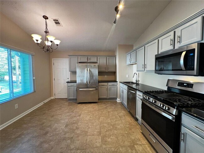 Foto del edificio - 4170 Shiloh Ridge Trail