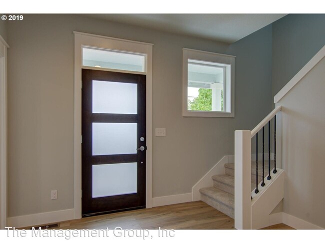 Building Photo - 3 br, 2.5 bath House - 3809 F Street