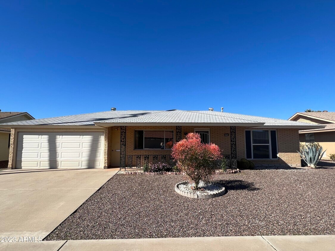 10758 W Saratoga Cir, Sun City, AZ 85351 House Rental in Sun City, AZ