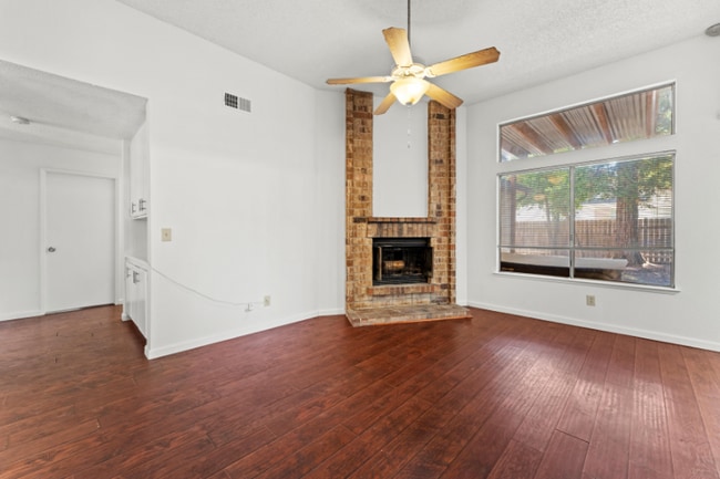 Building Photo - 1130 Rudger Way