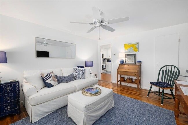 Building Photo - 70 Carroll Ave