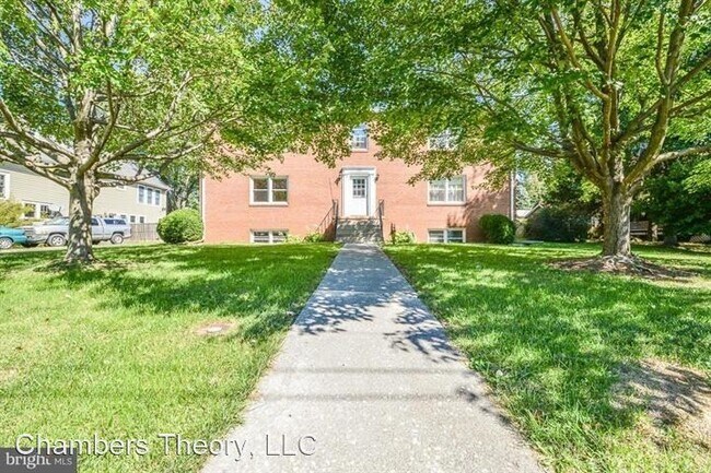 Building Photo - 130 S 29th St