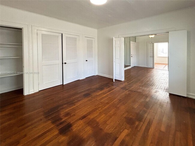 Foto del edificio - 1141 SE 6th Terrace