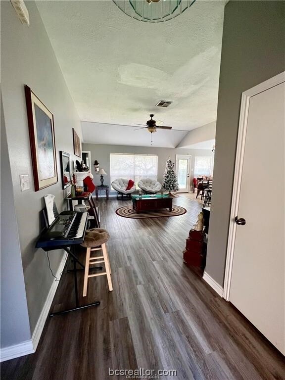 Photo - 3605 Vienna Dr Apartment