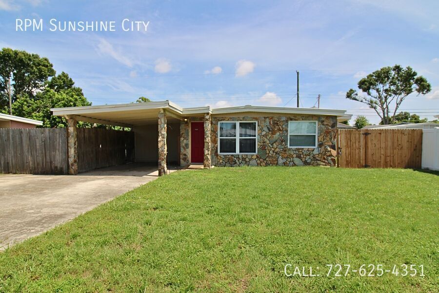 Foto principal - 8233 Portulaca Ave