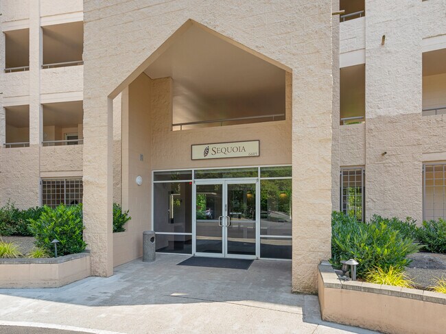Foto del edificio - 6605 W Burnside Rd
