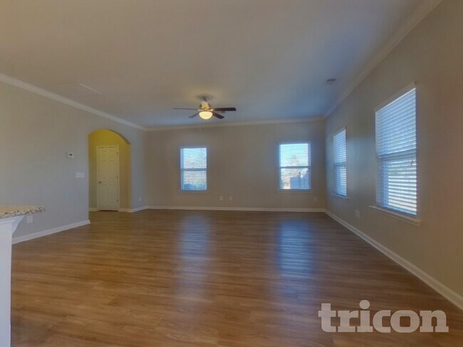 Foto del edificio - 260 Bonhomme Cir