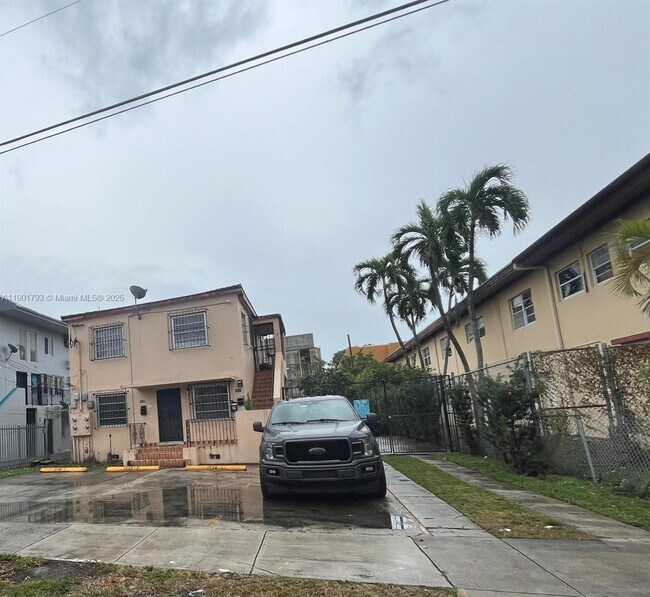 Foto del edificio - 1036 NW 3rd St