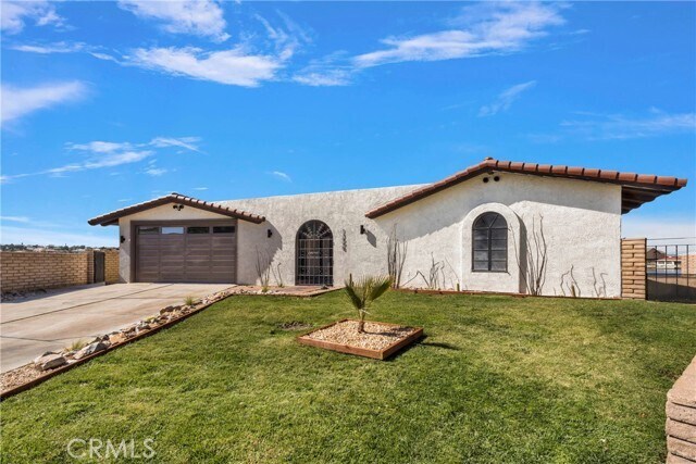 Building Photo - 13598 Pyramid Dr