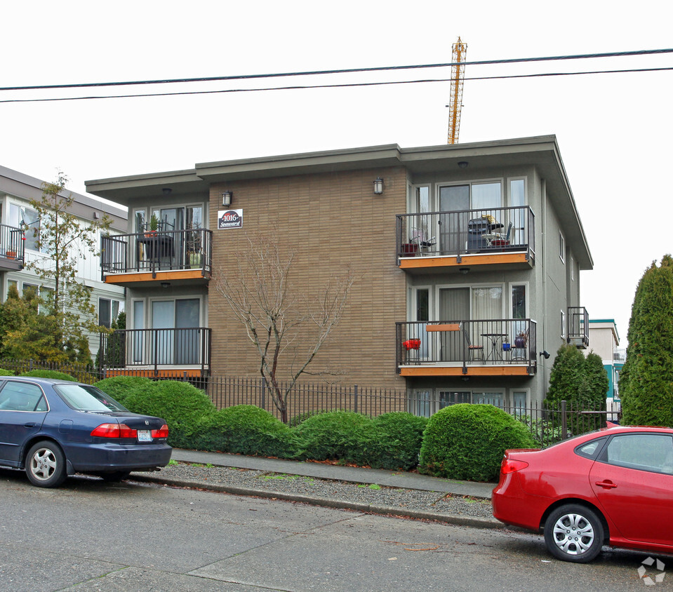 Primary Photo - Seaward Condos