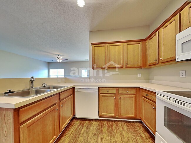 Building Photo - 109 Cannonsmill Ln